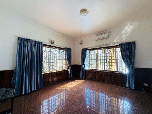 Villa 7 Bedrooms For Rent In Toul Kork Area Very Good For Lving and Office.