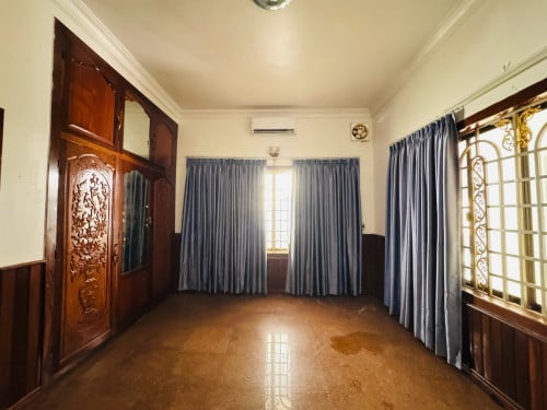 Villa 7 Bedrooms For Rent In Toul Kork Area Very Good For Lving and Office.