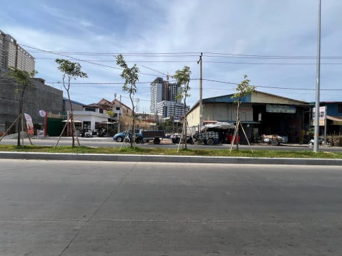 ដីសម្រាប់ជួល ខណ្ឌឬស្សីកែវ​ ផ្លូវ93