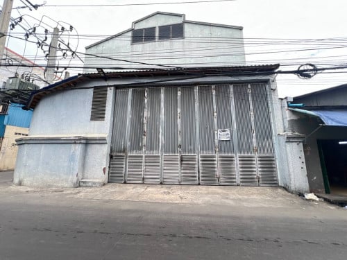 ​ឃ្លាំងសម្រាប់ជួលសង្កាត់ស្ទឹងមានជ័យ​ ភូមិដំណាក់ធំ