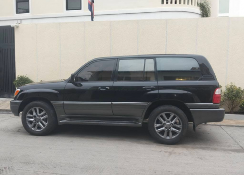 លក់នាគខ្មៅរលោងមួយ