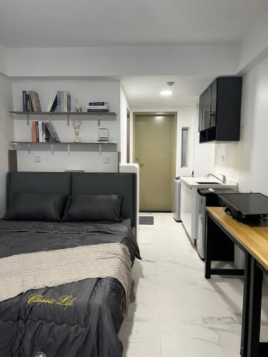 ខុនដូជួលទីតាំងទឹកថ្លា