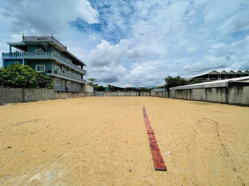 ដីសម្រាប់ជួលភ្នំពេញថ្មី