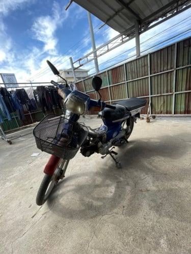 ត្រូវការលក់ ម៉ូតូ អាសង់កូរ៉េ