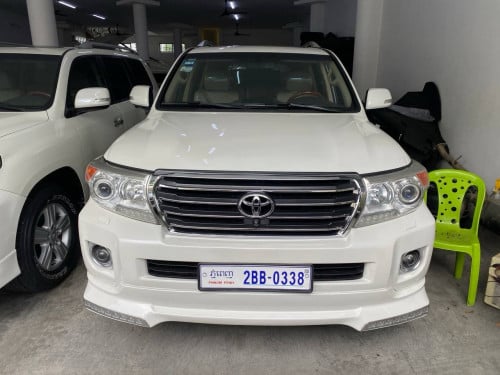 ឡានថ្មីណាស់