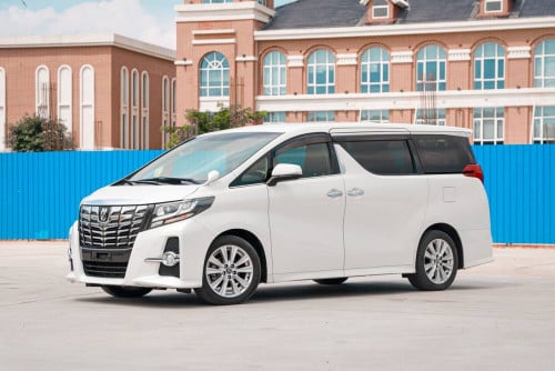 ឡានស្អាត​ ឡានថ្មី