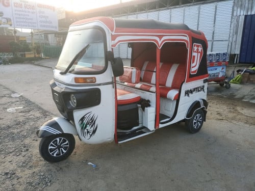 កប់នៅលក់ 019 ខែ 5.នៅស្អាតម្ចាស់ដើម តម្លៃ 1670 ចចារបាន ។