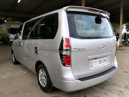 ឡានស្អាត 08 ពាក់កណ្ដាលហ្វូល