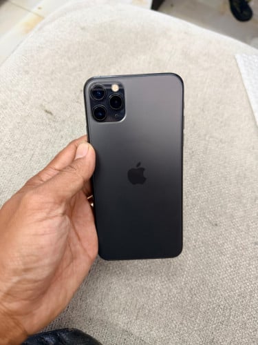 លក់11pro max 256G ZA/Aសុំនុំហ្សីននៅស្អាត98.99% ថ្មកាន់ល្អ