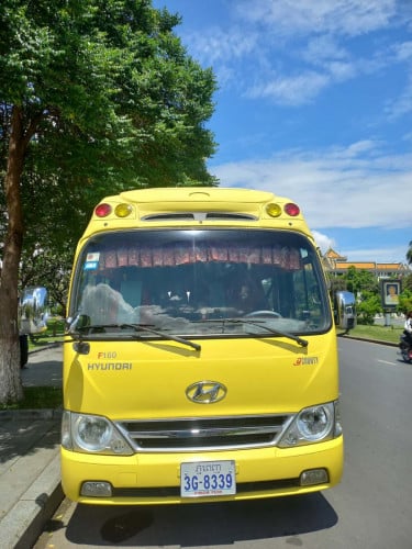 មានឡានជួល 12 .25 កៅ សំរាប់ជួល 25 ខេត្តក្រុង នាក់បេីកបរ មានបទពិសោធន៍ យួរឆ្នាំ