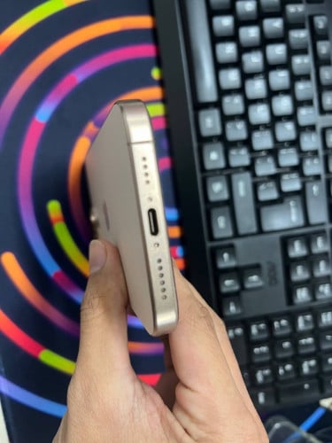 លក់ 16 pro max