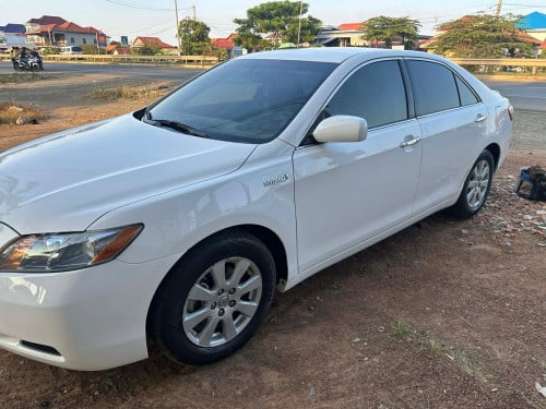 ឡានលក់ Camary 07 hybrid