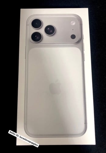 ត្រូវការទិញ iPhone 17pro max