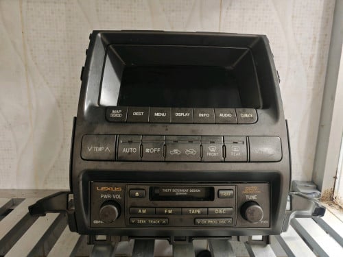 លក់សំណុះម៉ាញ៉េ Lexus GX470  និង IS250