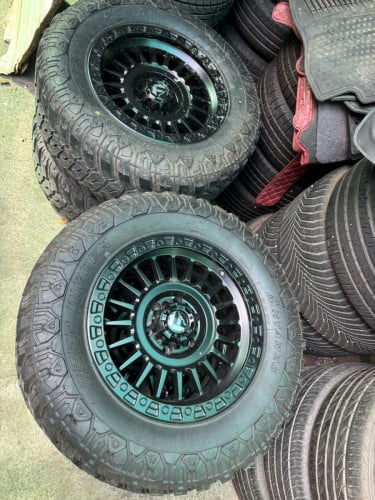 កង់pick up 33x12.5 R18
