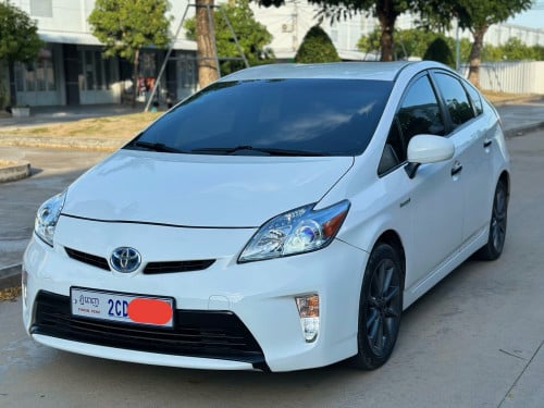 🎉ស្តុកថ្មី​ #TOYOTA Prius 2012 option2 ✅