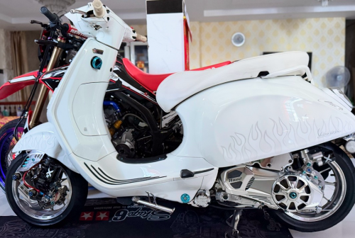 ចង់លក់​ Vespa Justin Bieber