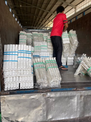 1 សេះ : 1= 1.8$2 សេះ : 1= 2.2$