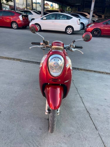 16 ម៉ាស៊ីនតាន់ស្រួចដូចអំបុក