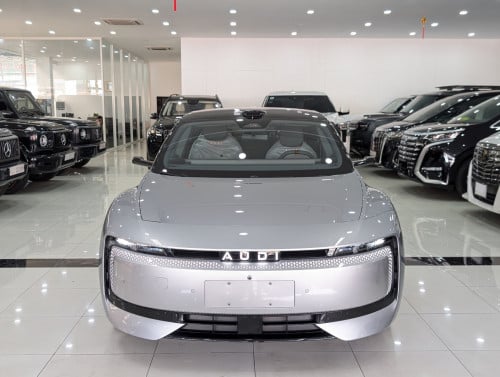 Audi E5 Sportback flashing Quattro Full option EV