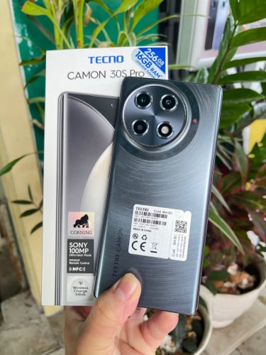 Camon30s Pro Ram8G+8G/256GB 99.9999% full set box ស្អាតដូចថ្មីតម្លៃល្អ
