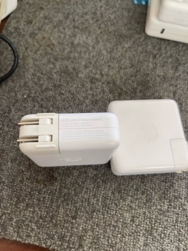 Charge macbook type C 67w original sale 25$