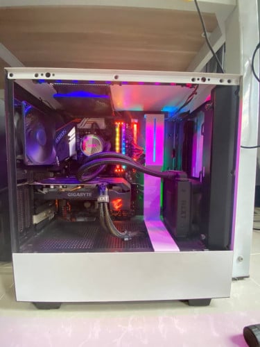 Desktop លក់ 330$