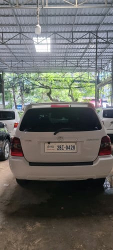 Highlander 04. V4 pong1