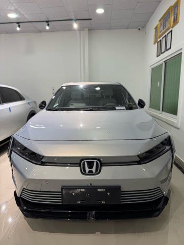 Honda Ens2 Top Optionចចារ