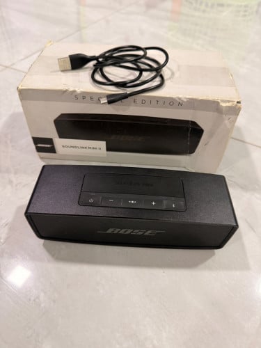I want sale  Bose soundlink Mini SE