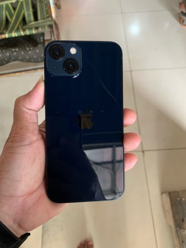iPhone 13 សានុំសុីន