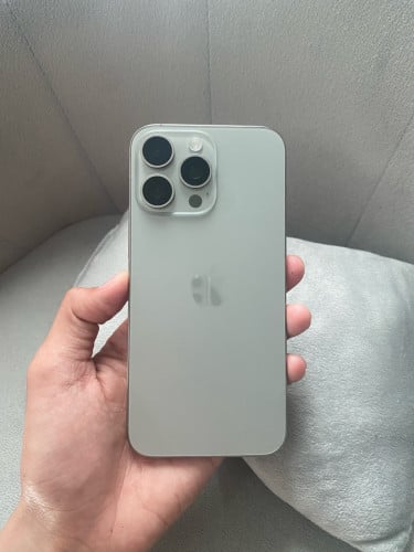 Iphone 15pm សុីម2