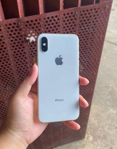 iPhone X