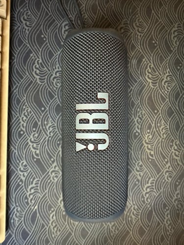 JBL flip 6