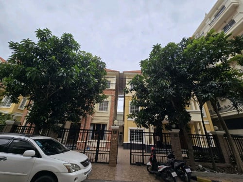 King Villa and Twin Villa special price for rent