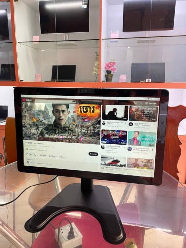 LCD Monitor Android 21.5'' Touch Screen $50