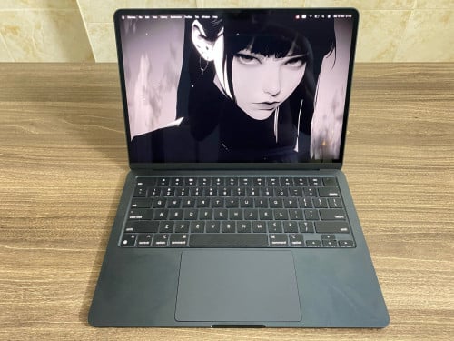 Macbook Air M2 13 inch