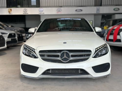 Mercedes C300 AMG 015 Line ក្នុង Cherry
