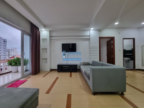 N881 | Comfortable 2 Bedrooms Apartment For Rent in Toul Tom Pong Area