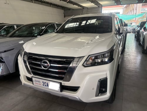 Nissan Terra Full 2023 ថ្នាំ​ស៊ីន​មួយ​ជុំ​ មហាថ្មី​