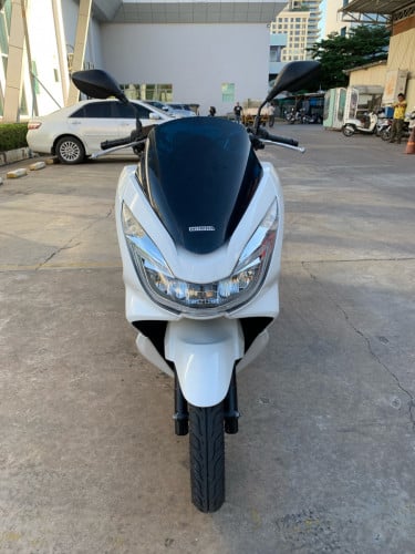 PCX 2015 Japan មានកាតគ្រីត្រឹមត្រូវ