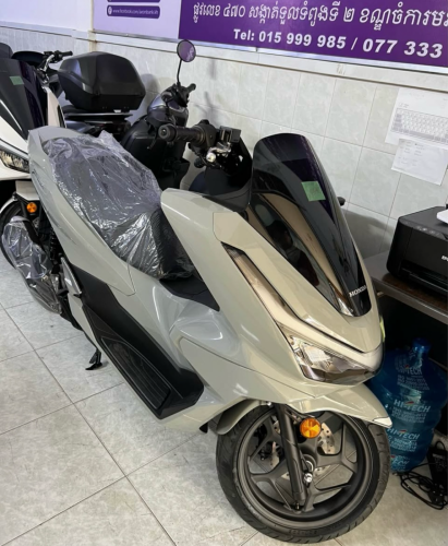 PCX125CC 2025 New Gray color