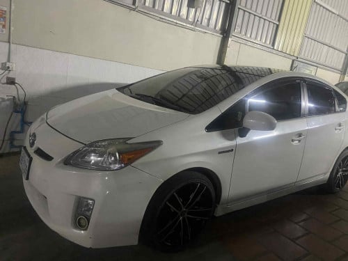 Prius 2010 option 4 solar