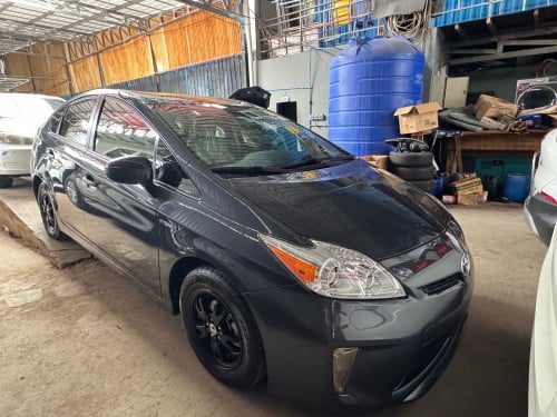 Prius 2013 option2