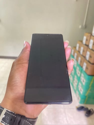 Resell Camon30pro 5G 215$