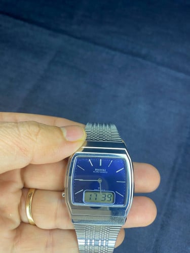 Seiko, Citizenz , RICOH ,Orient, Rado , Swiss ,  Japan Vintage