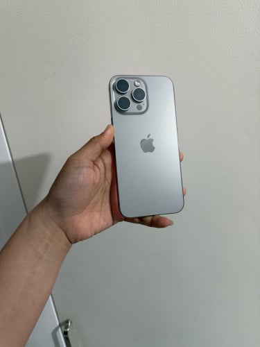 Sell 15pro max 256g Za Sim2 Scan 99%