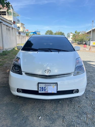 Toyota Prius 20008 h fullឈ្មោះម្ចាស់ថេីម ហ្សុិន1ជុំ  បេីខុសភិនភាគ ជួនលុយទៅវិញ500$ ខុសតែតម្លៃទេ