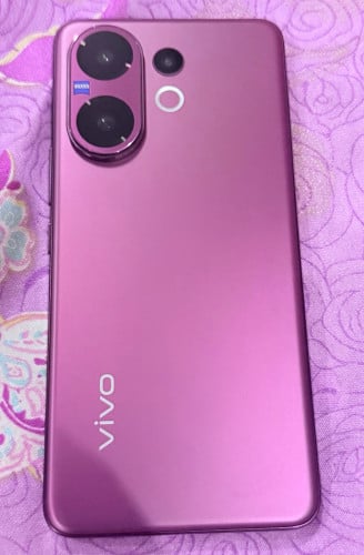 Vivo V60