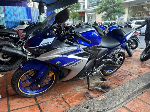 Yamaha R25 250cc 2015 ក្រដាសពន្ធ ពីជប៉ុន នៅខ្ចីស្អាត